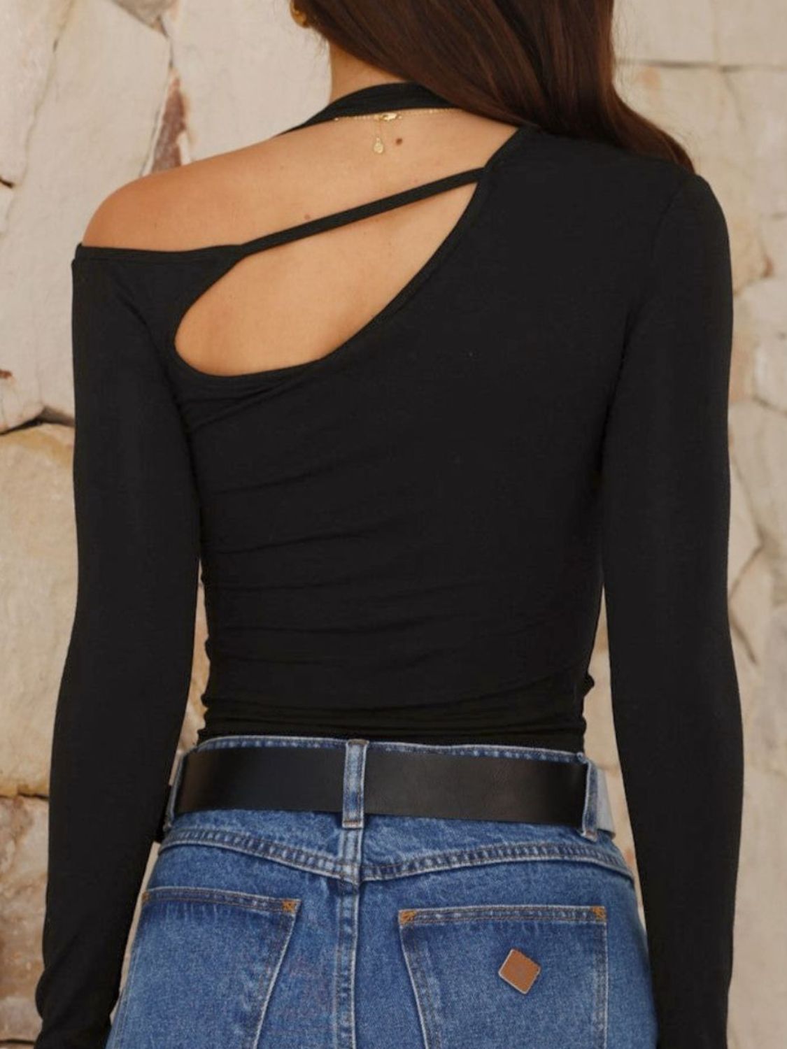 Cutout Asymmetrical Off-Shoulder Long Sleeve T-Shirt