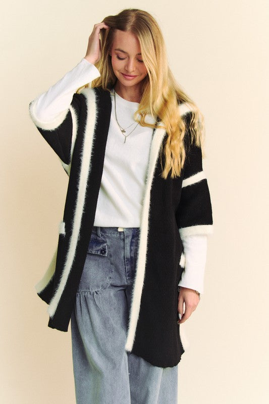 Fuzzy Contrast Trim Cardigan